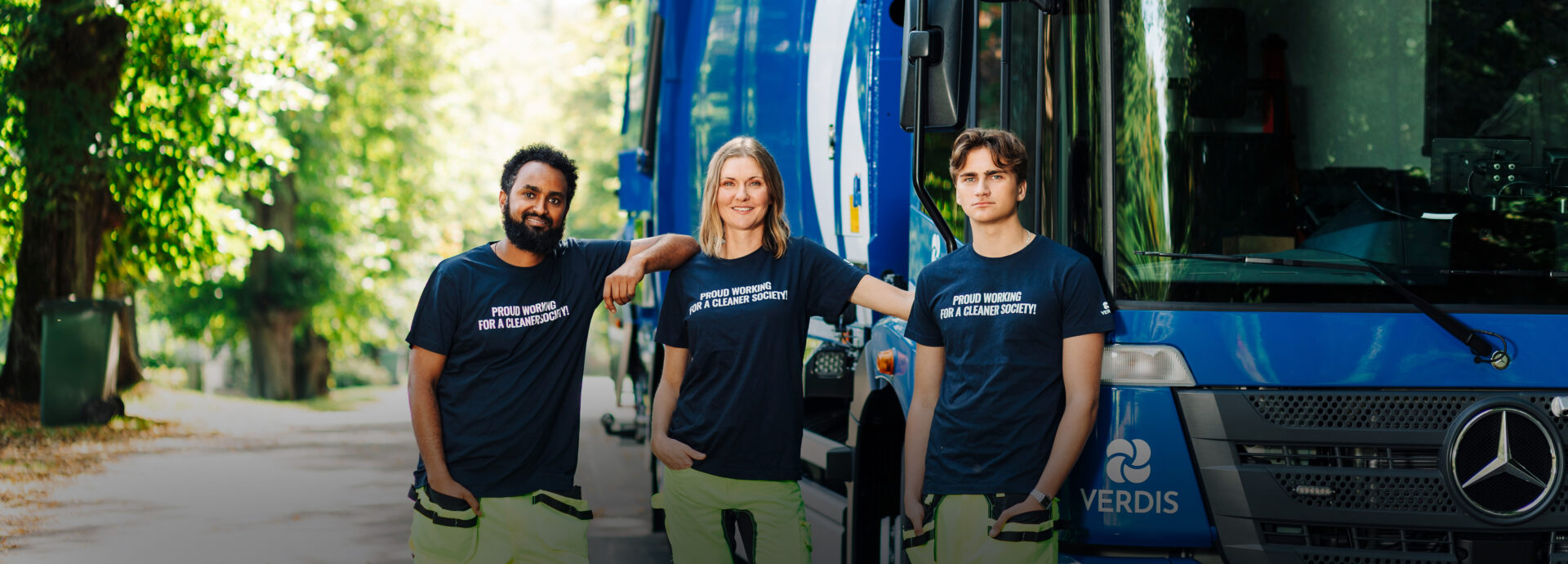 Vi hämtar källsorterat avfall och material Vi hämtar källsorterat avfall och material